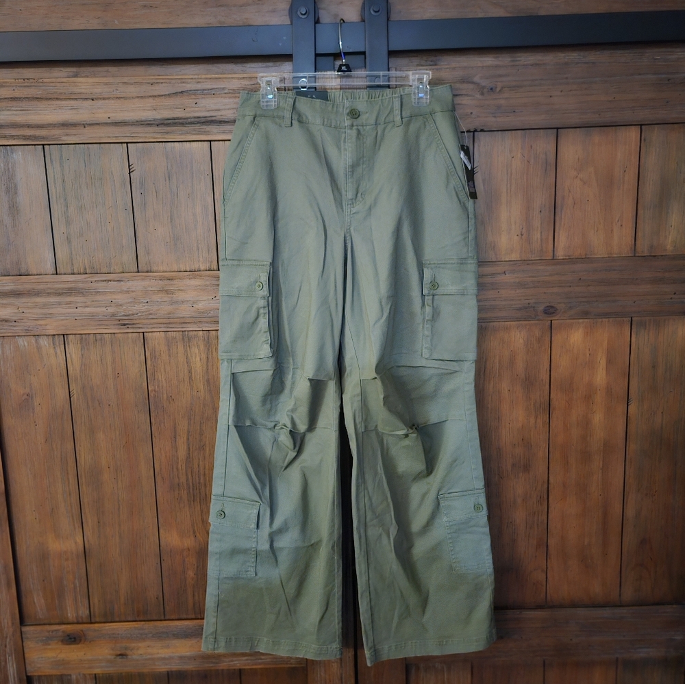 Womens Wild Fabel Pants with Pockets on Leg